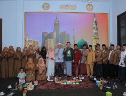 Urgensi Pesantren Salafiyah Abu Zairi dalam memenangkan pemilihan CABUP Kabupaten Bondowoso.