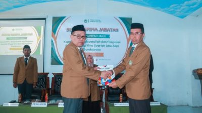 Serah Terima Jabatan dan Pengucapan Sumpah Janji Kepala MTs Hidayatullah dan Pimpinan STIS Abu Zairi Tahun 2025